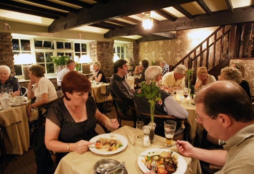 ホテル Bear Crickhowell