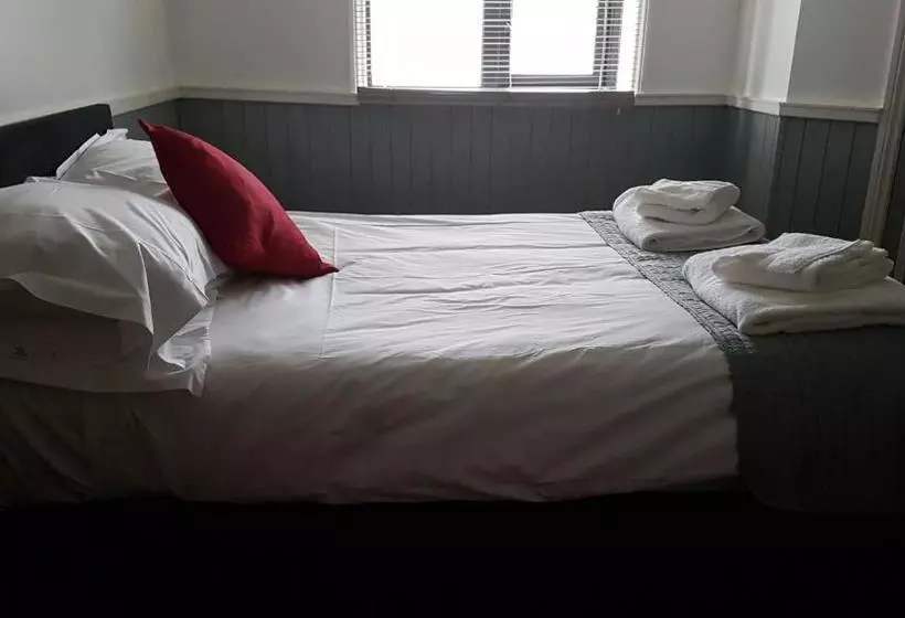 ホテル The Bug And Spider