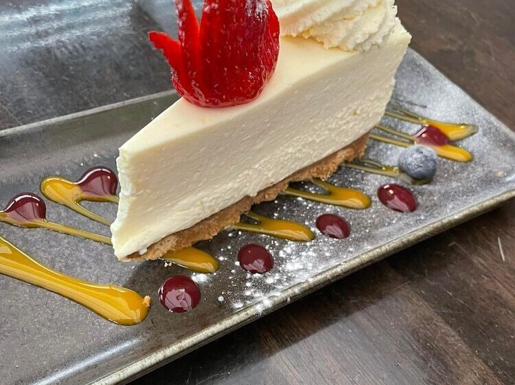 Отель The Moorings