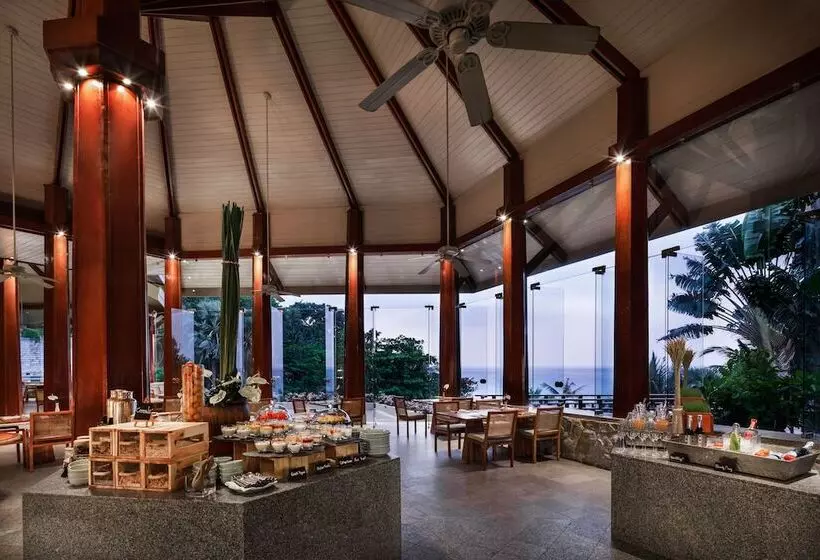 酒店 The Surin Phuket