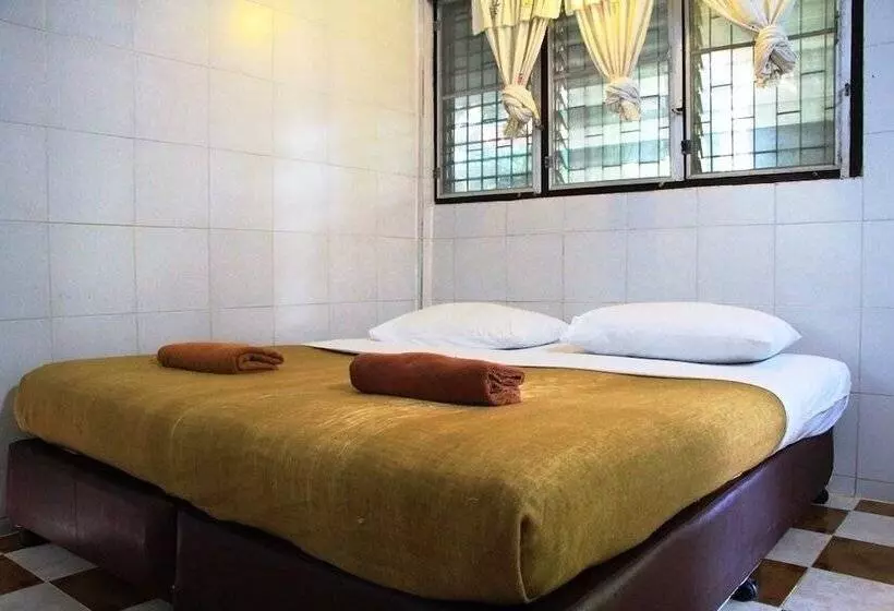 אתר נופש Saikaew Villa