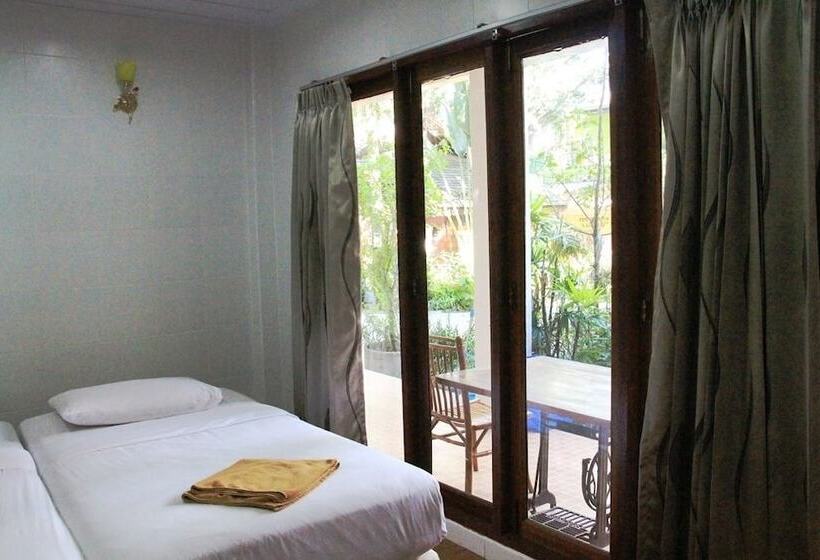 استراحتگاه Saikaew Villa