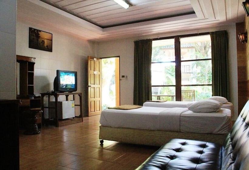 استراحتگاه Saikaew Villa