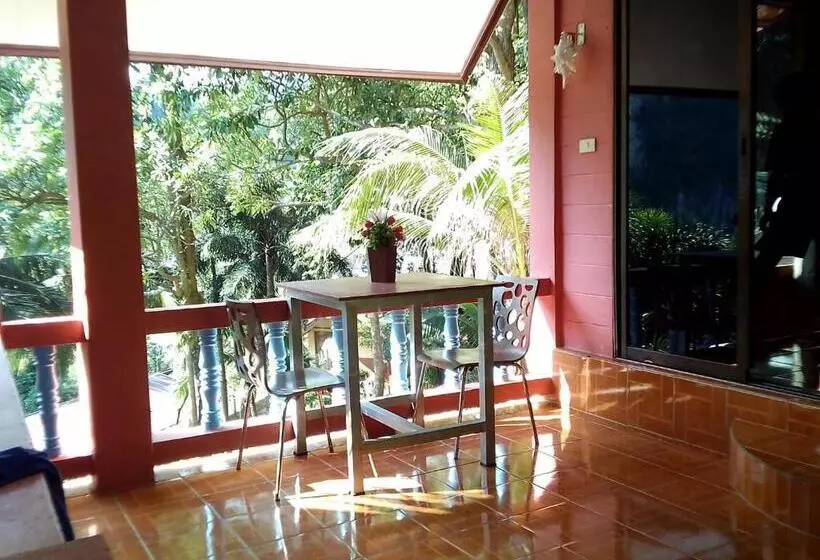 ホテル Mom Boutique Railay