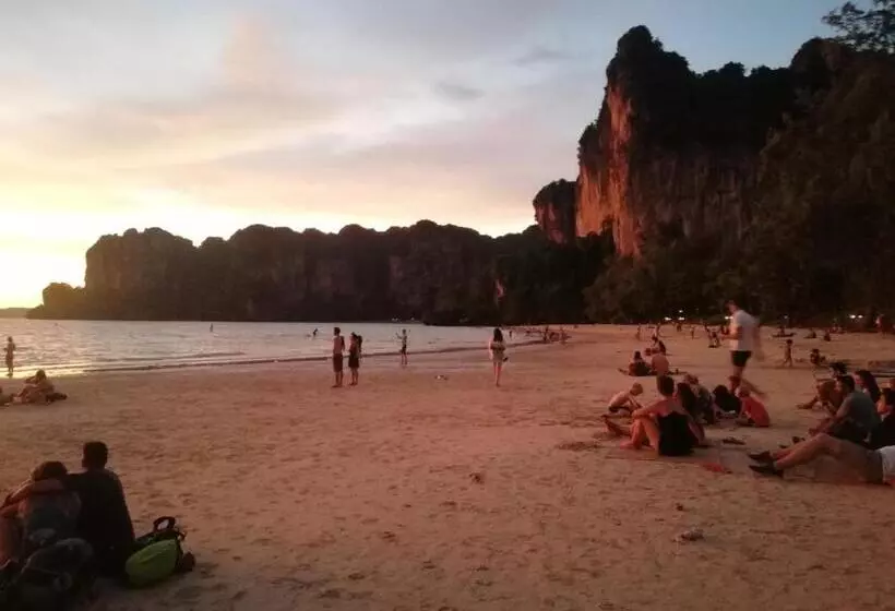 ホテル Mom Boutique Railay