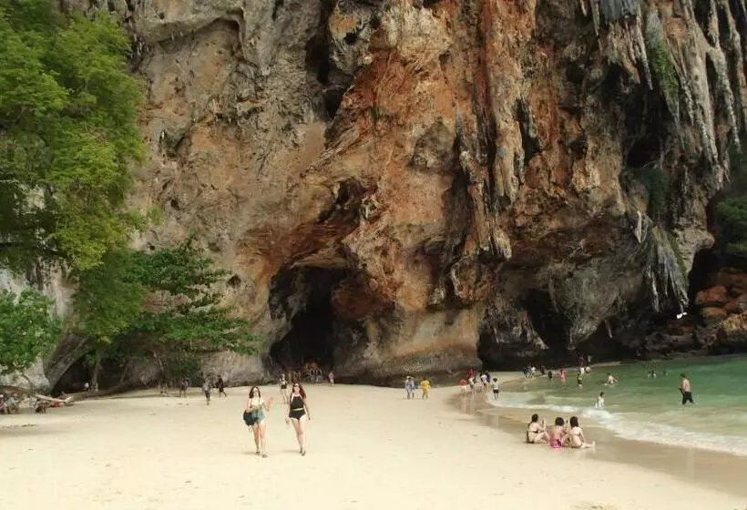 ホテル Mom Boutique Railay