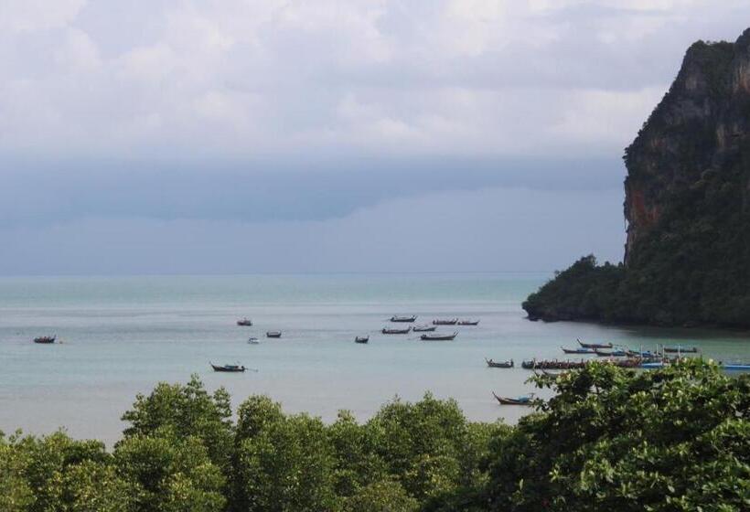 ホテル Mom Boutique Railay