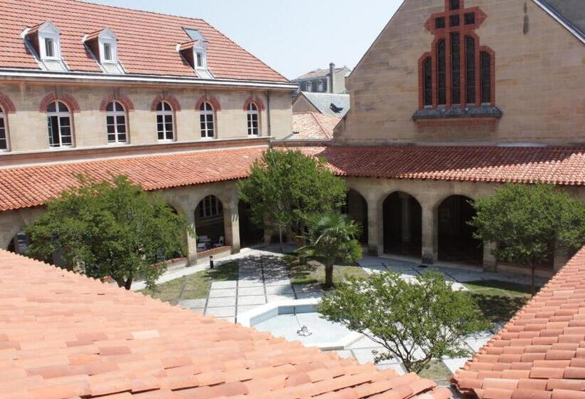 ホテル Saint Louis Beaulieu   Bordeaux