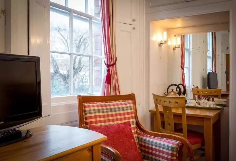 住宿加早餐  The Abbey