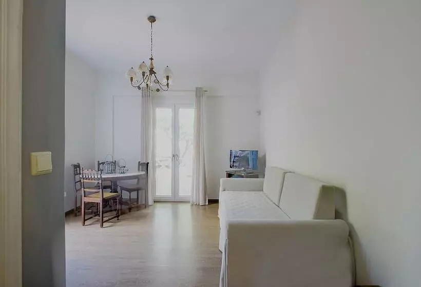 Emilia Luxury Apartments