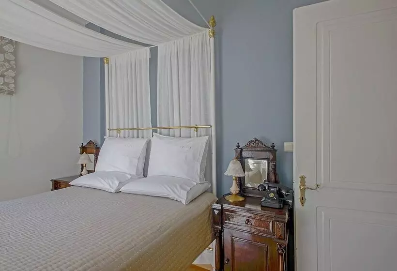 Emilia Luxury Apartments