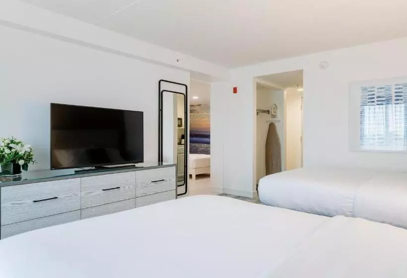 هتل Bethany Beach