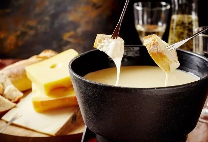 فندق Hôtel Chez Gilles