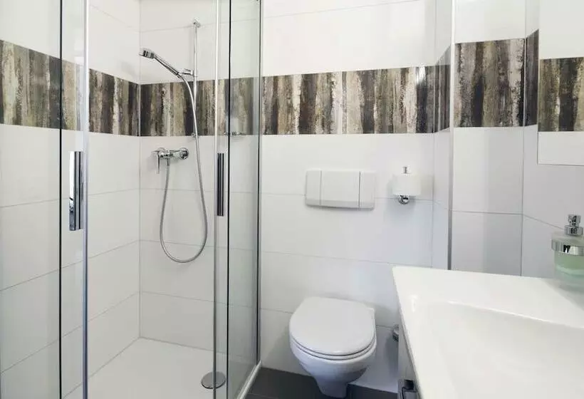 فندق Hôtel Chez Gilles