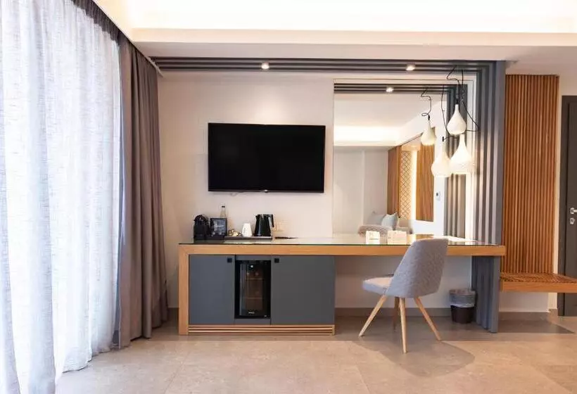 Отель Colonides Beach