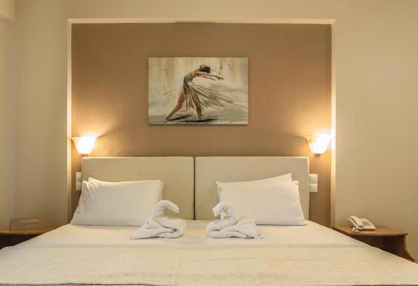 호텔 Colonides Beach