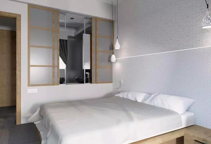 Отель Colonides Beach