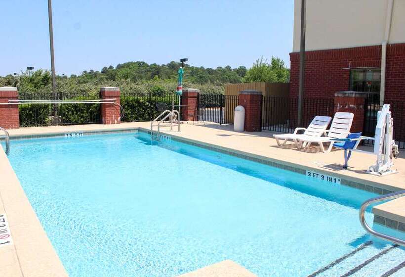 فندق Comfort Inn & Suites Fultondale Gardendale I65