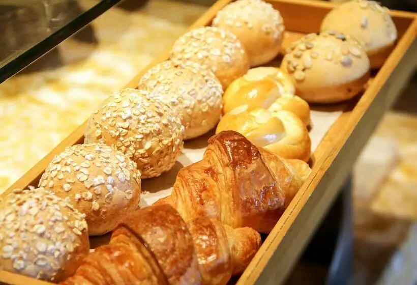 Отель Courtyard By Marriott Kunshan