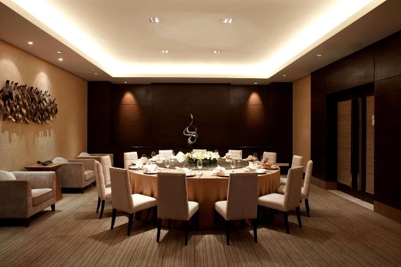호텔 Courtyard By Marriott Kunshan