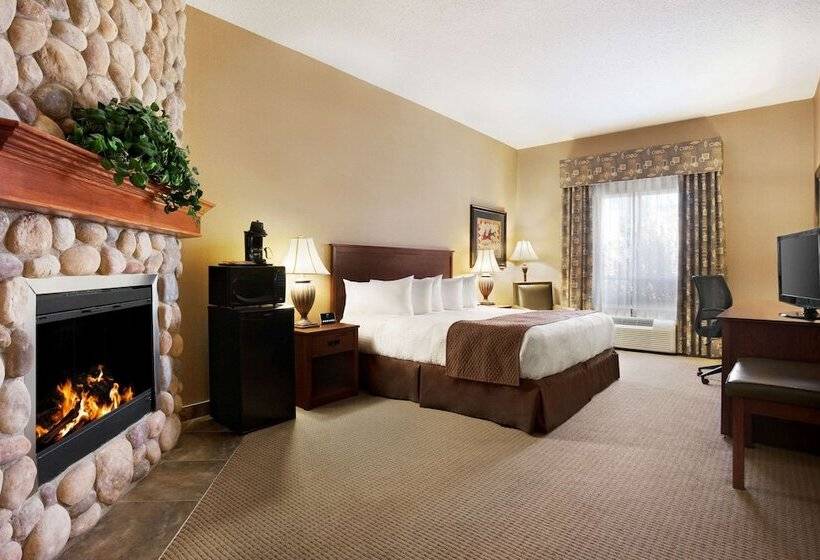 בית מלון כפרי Days Inn & Suites By Wyndham Strathmore