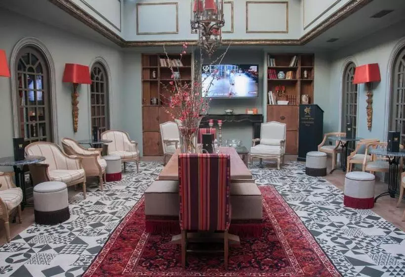 Отель Esperia Boutique