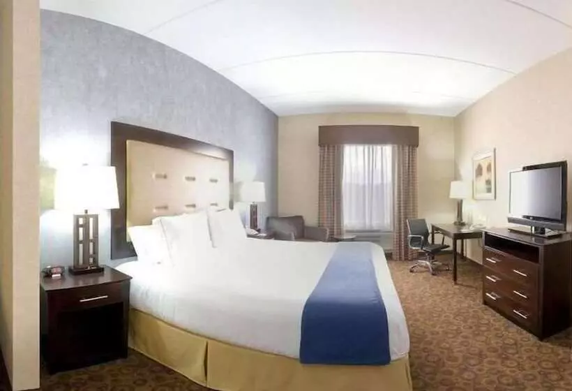 Holiday Inn Express Hotel & Suites Byram, An Ihg