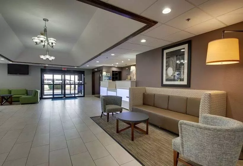 호텔 Holiday Inn Express & Suites Lebanon By Ihg