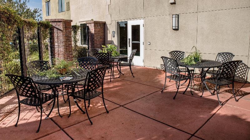 Holiday Inn Express Hotel & Suites Lincoln By Ihg