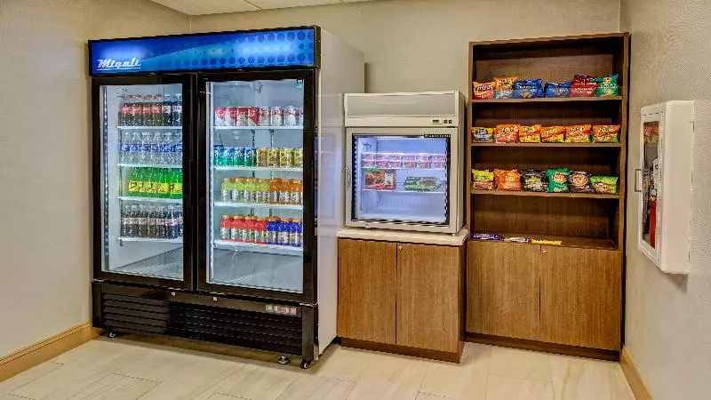 Holiday Inn Express Hotel & Suites London, An Ihg