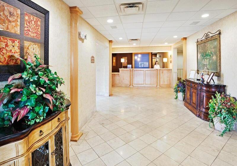 Holiday Inn Express Hotel & Suites London, An Ihg