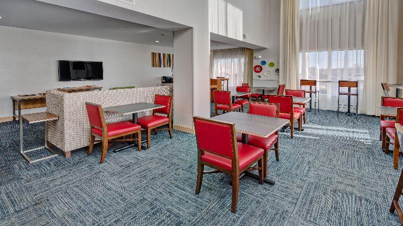 Holiday Inn Express Hotel & Suites London, An Ihg