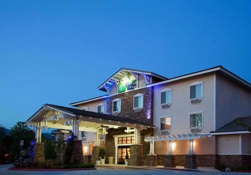 Holiday Inn Express Hotel & Suites San Dimas, An Ihg