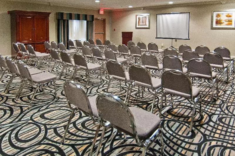 Holiday Inn Express Hotel And Suites Lake Charles, An Ihg