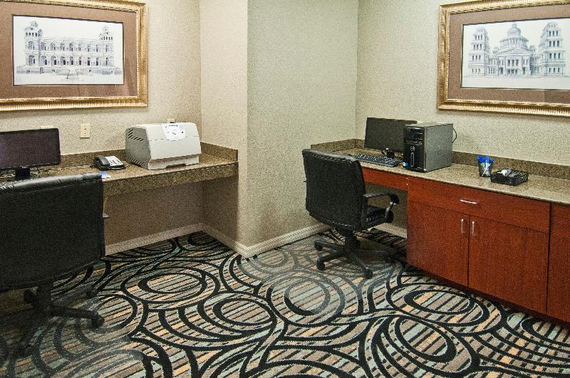 Holiday Inn Express Hotel And Suites Lake Charles, An Ihg