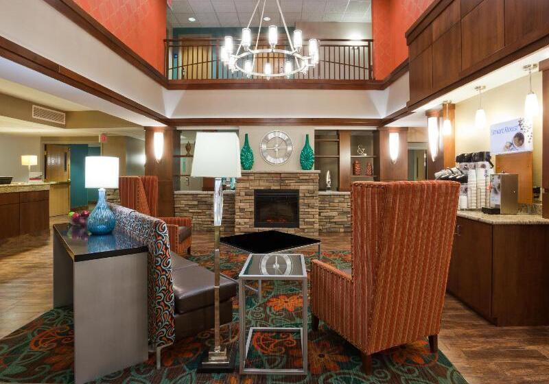 Hotelli Holiday Inn Express And Suites St. Cloud, An Ihg