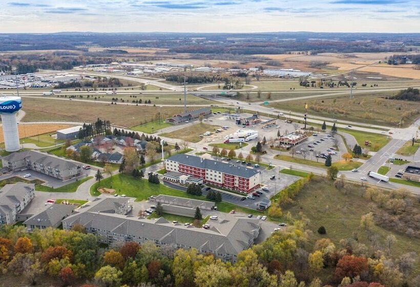 Hotelli Holiday Inn Express And Suites St. Cloud, An Ihg