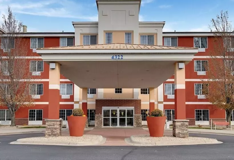 호텔 Holiday Inn Express And Suites St. Cloud, An Ihg