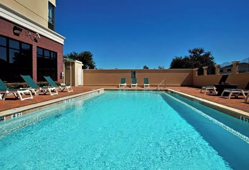 호텔 Holiday Inn Houma By Ihg