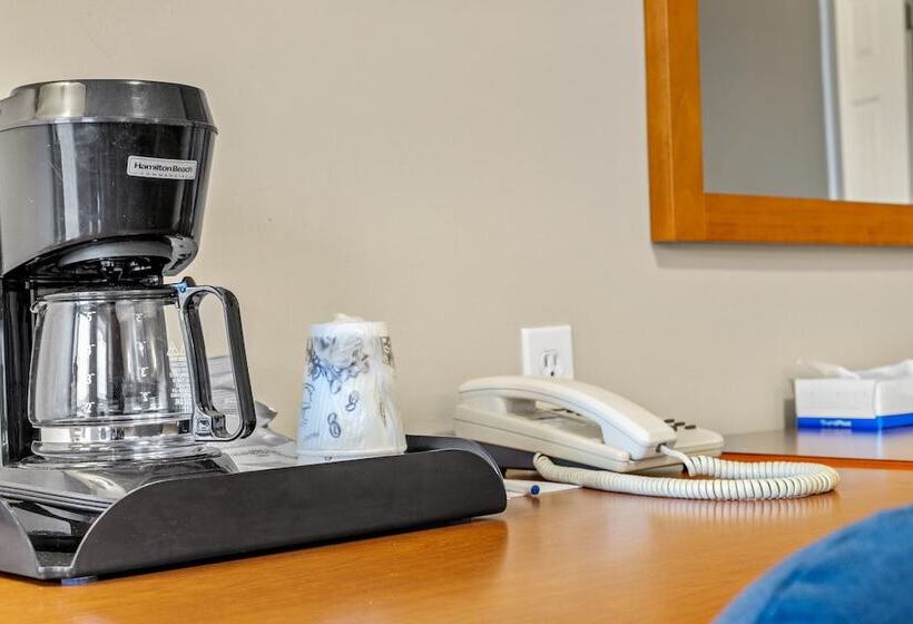 فندق Nights Inn Owen Sound