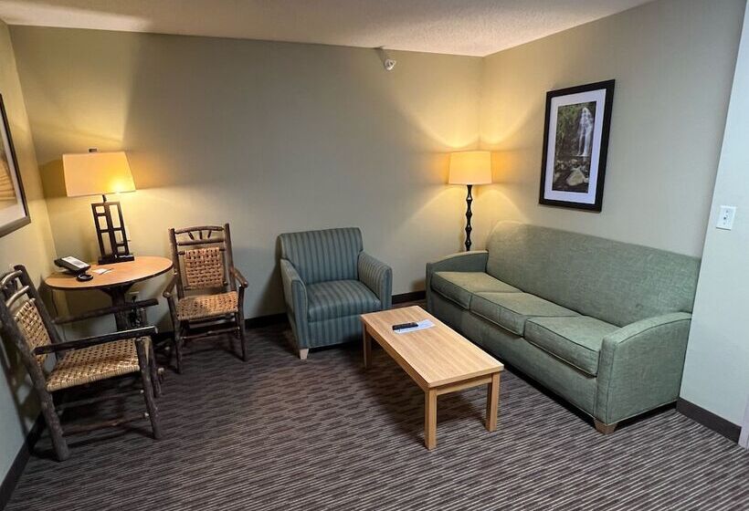 فندق Splash Universe Resort