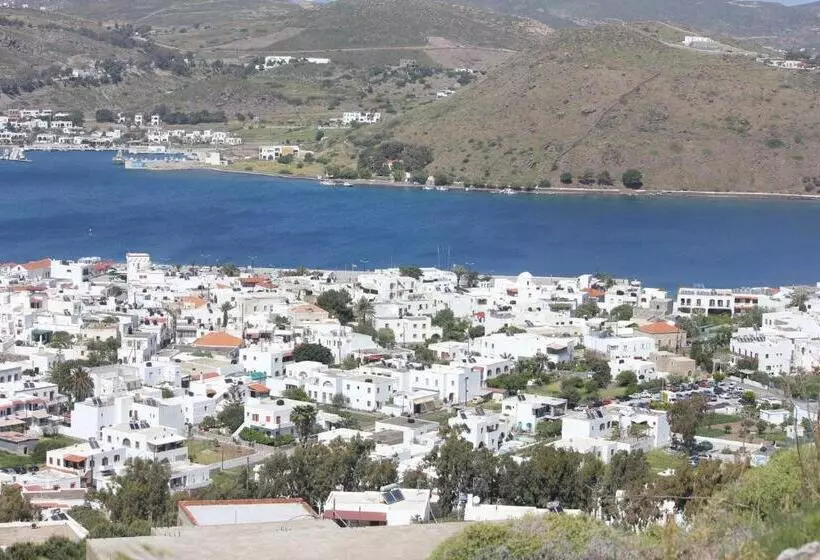 בית מלון כפרי Sunset