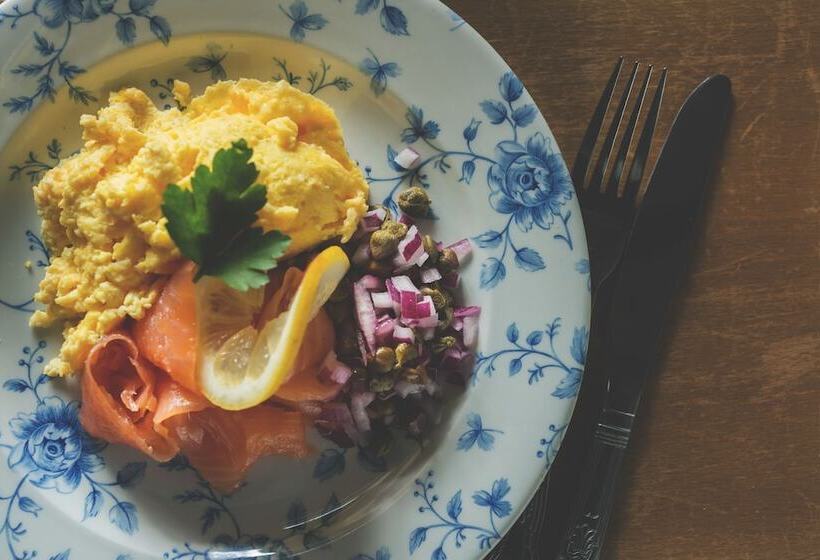 Hotel The Wellington