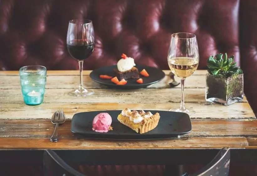 호텔 The Wellington