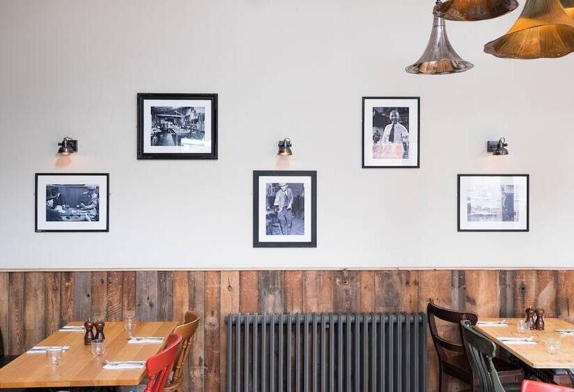 Hotel The Wellington