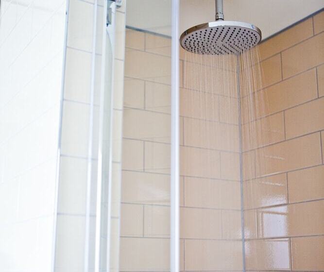 Hotel The Wellington