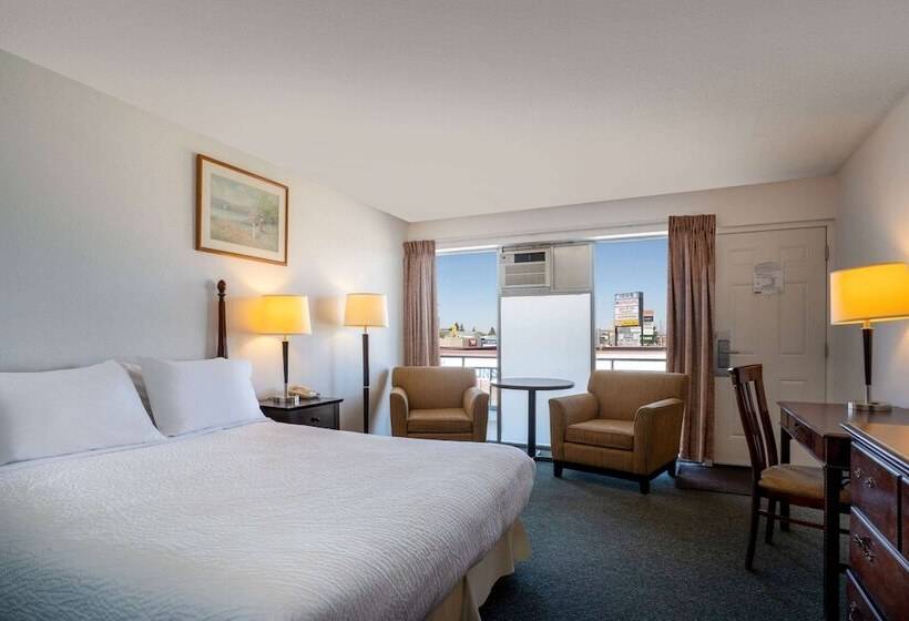 فندق Thriftlodge By Wyndham Regina North