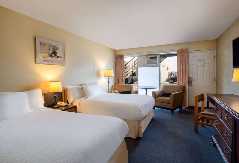 فندق Thriftlodge By Wyndham Regina North