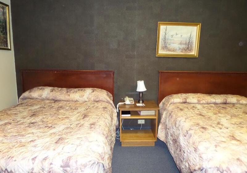 فندق Thriftlodge By Wyndham Regina North