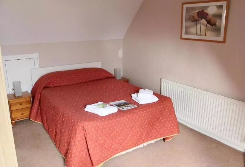 Marchfield Guest House